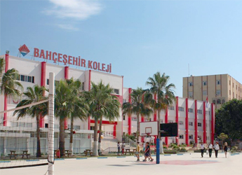 Bahçeşehir Koleji Asansör Montajı